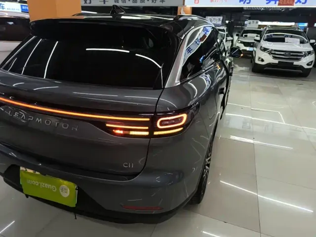 Leapmotor C11 — Фото автомобиля 7