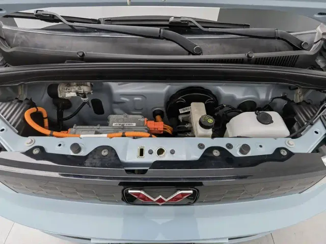 Wuling Hongguang Mini EV — Фото автомобиля 6