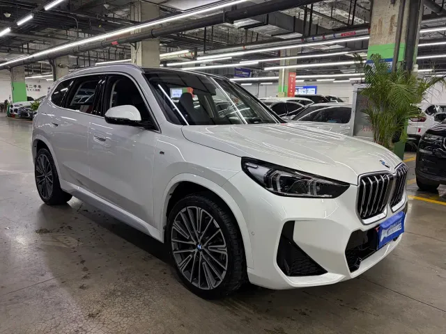 BMW X1 — Фото автомобиля 3