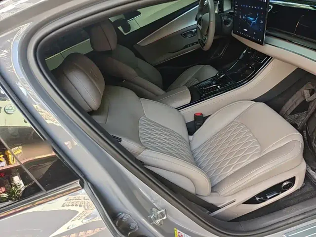 BYD Han — Фото автомобиля 24
