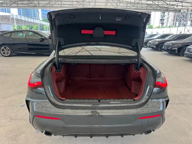 BMW 4 Series — Фото автомобиля 10