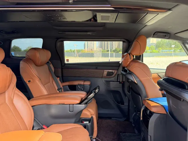 Toyota Alphard — Фото автомобиля 7