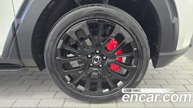 KGM Torres — Фото автомобиля 6