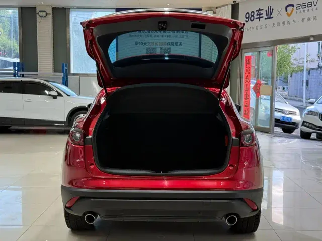 Mazda CX-4 — Фото автомобиля 23