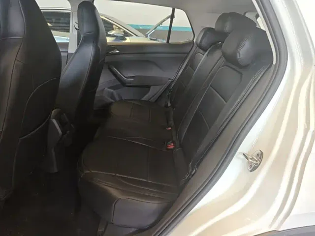 Volkswagen T-Cross — Фото автомобиля 16