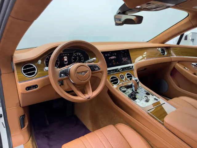 Bentley Continental 2022 4.0T GT V8 — Фото автомобиля 20