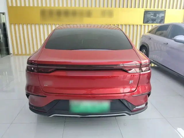 BYD Han — Фото автомобиля 5