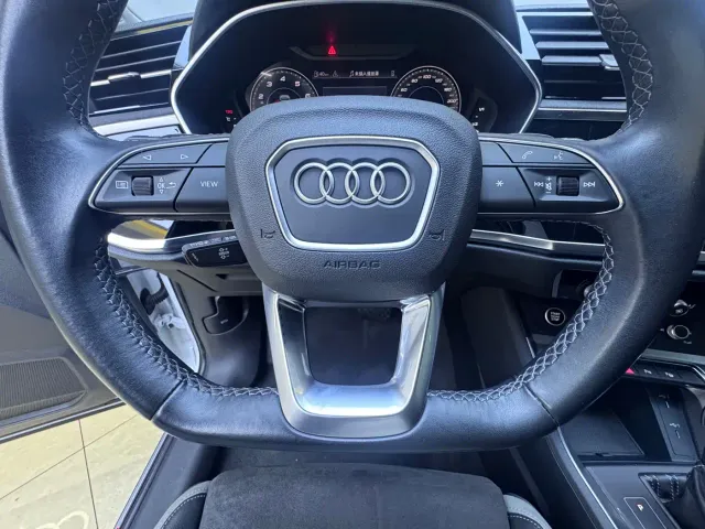 Audi Q3 — Фото автомобиля 21