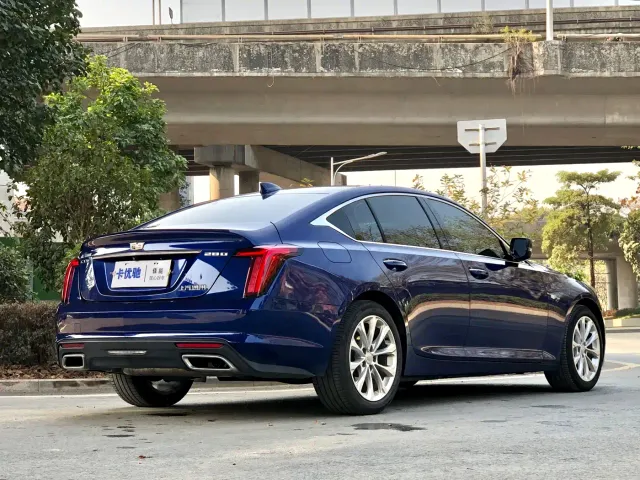 Cadillac CT5 — Фото автомобиля 4