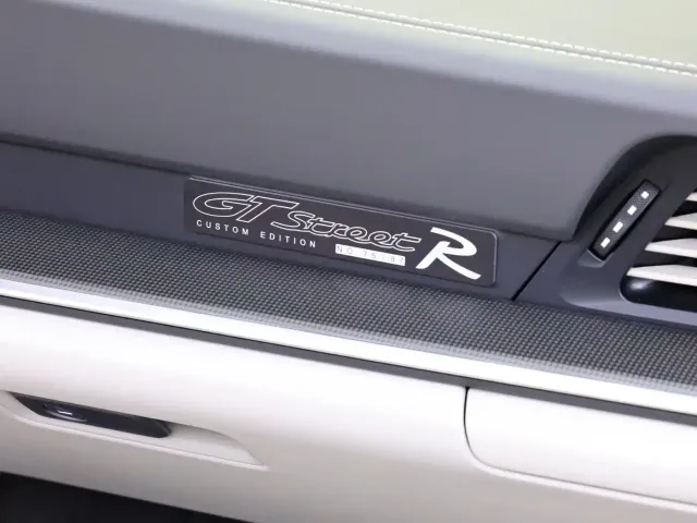 Porsche 911 — Фото автомобиля 27