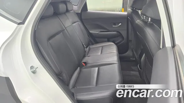 Hyundai Kona SX2 — Фото автомобиля 17