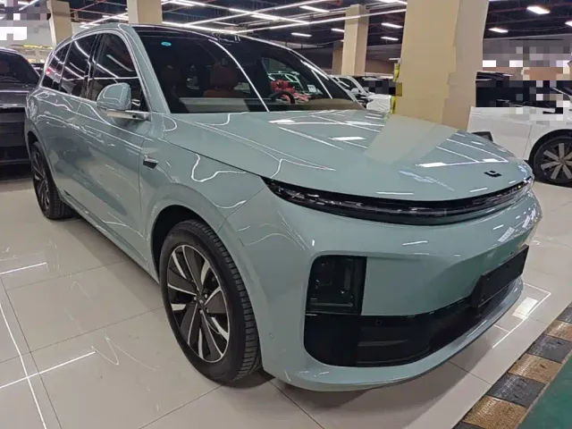 Li Auto L6 — Фото автомобиля 3