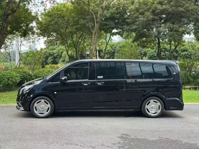 Mercedes-Benz Vito 2021 2.0T Business Edition 7-seater — Фото автомобиля 5