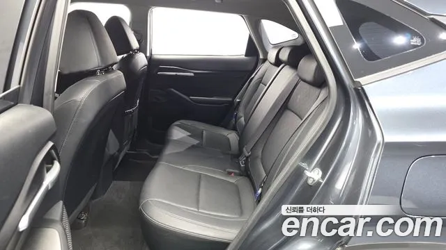 Kia Seltos — Фото автомобиля 16