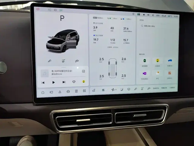 Li Auto Li Xiang L9 2025 Ultra Smart Renewal Edition — Фото автомобиля 12