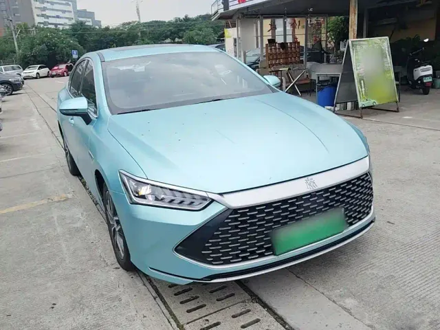 BYD Qin PLUS — Фото автомобиля 3
