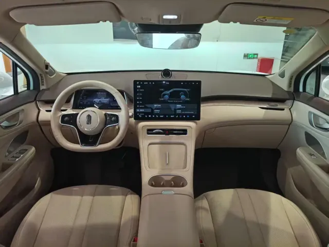 Shangjie SUV — Фото автомобиля 13