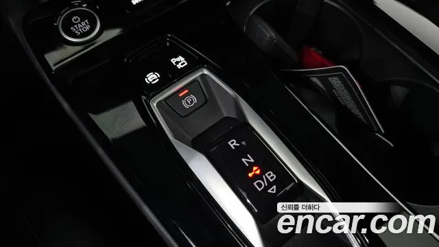 Audi A6 e-tron — Фото автомобиля 12