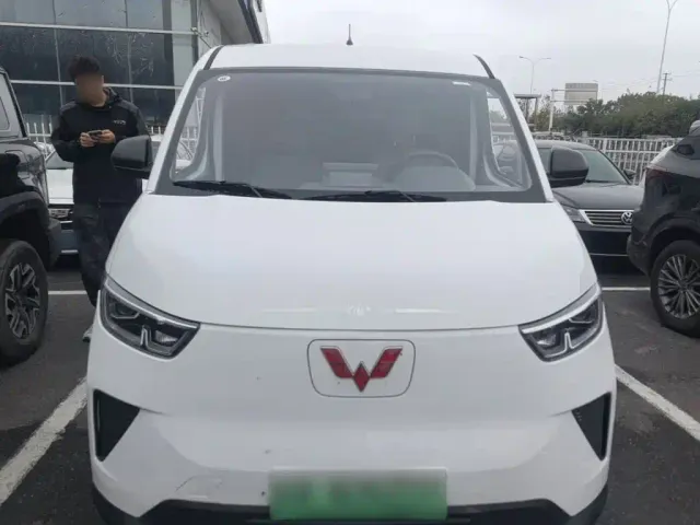 Wuling Yangguang — Фото автомобиля 2