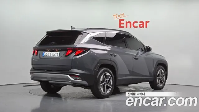 Hyundai Tucson — Фото автомобиля 2