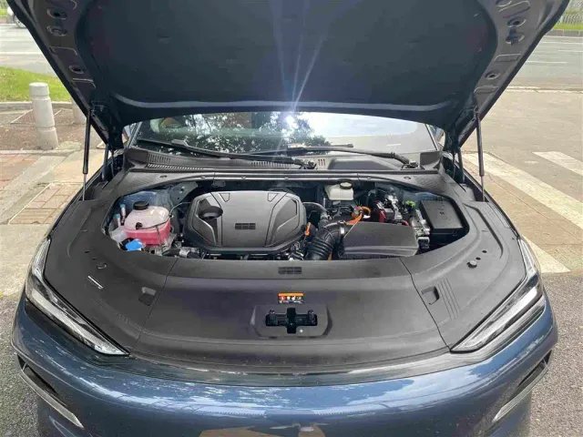 Geely Galaxy Xingyao 8 — Фото автомобиля 23