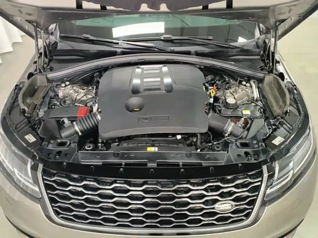 Land Rover Range Rover Velar — Фото автомобиля 12