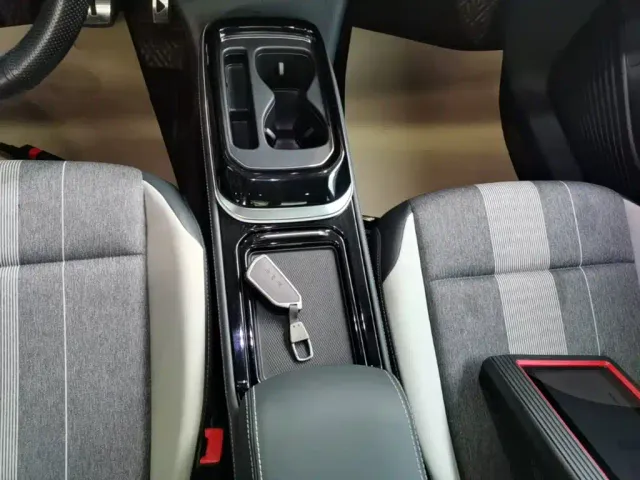 Volkswagen ID.4 Crozz — Фото автомобиля 13