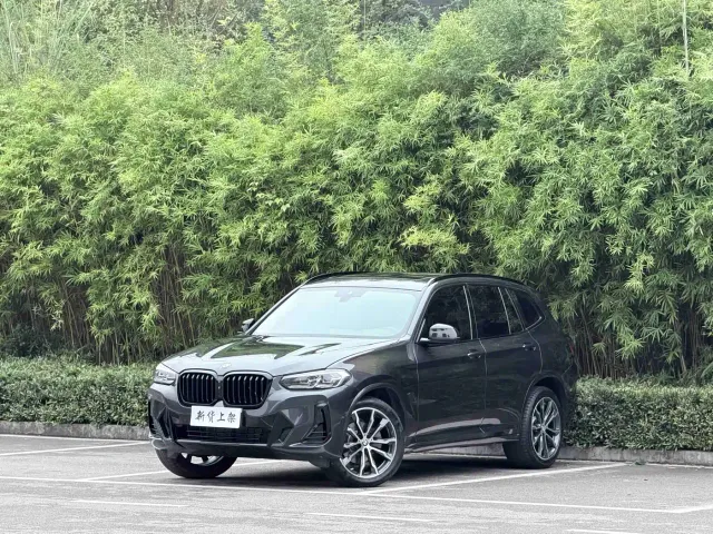 Фотография автомобиля — BMW X3