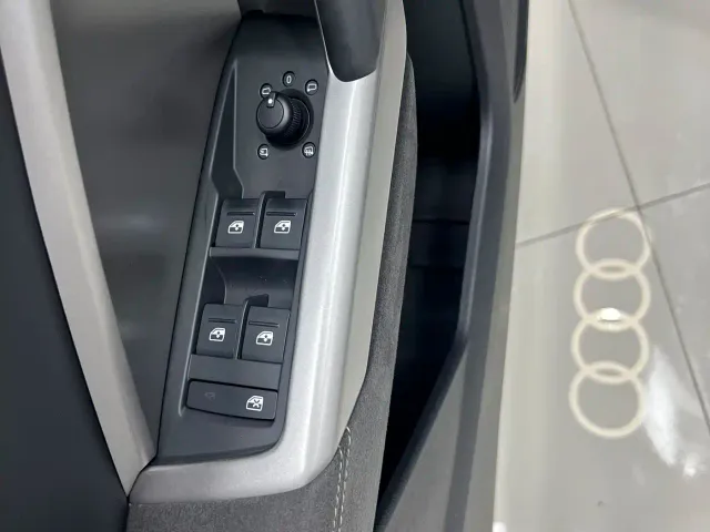 Audi Q3 — Фото автомобиля 22