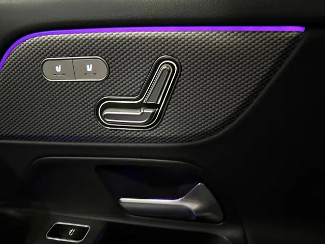 Mercedes-Benz GLA-Class — Фото автомобиля 11