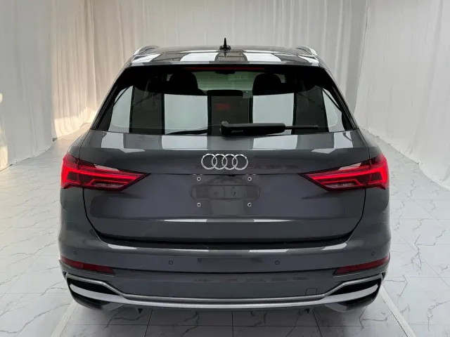 Audi Q3 — Фото автомобиля 5
