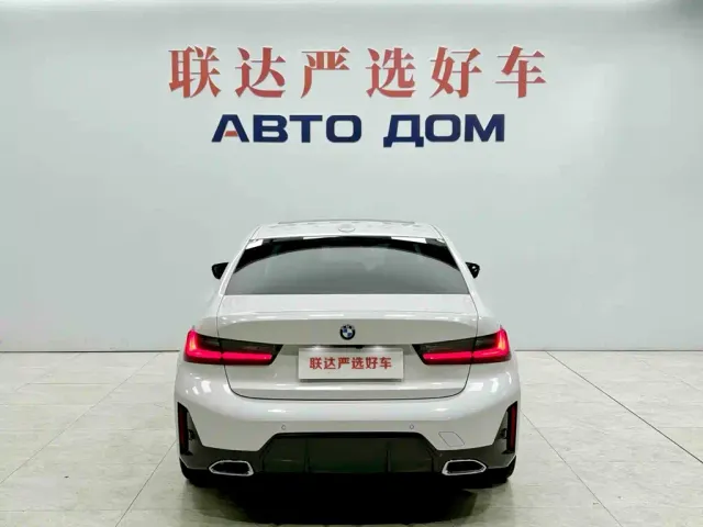 BMW 3 Series — Фото автомобиля 5