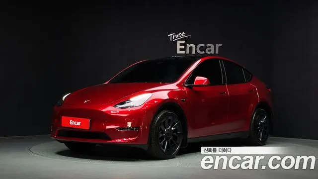 Фотография автомобиля — Tesla Model Y