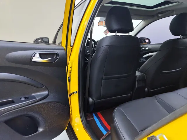 Kia KX1 — Фото автомобиля 6