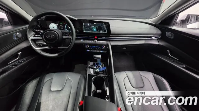 Hyundai Avante — Фото автомобиля 10