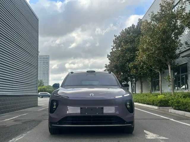 Nio EC6 — Фото автомобиля 9