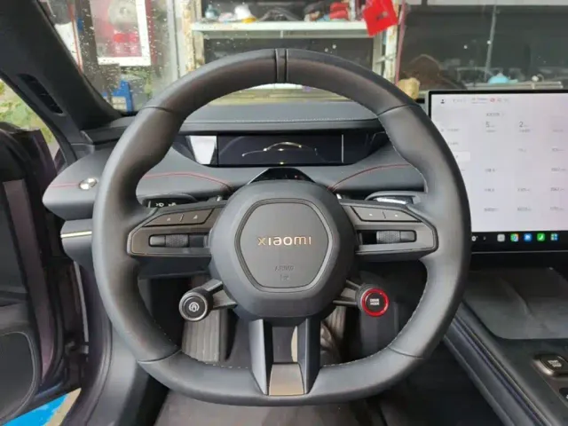 Xiaomi SU7 — Фото автомобиля 10