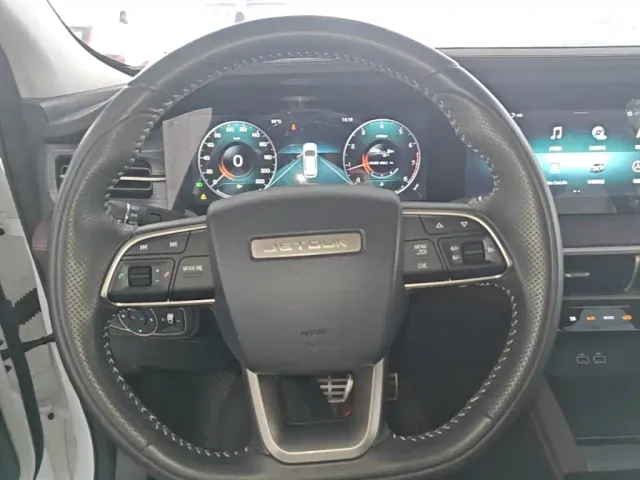 Jetour X90 Plus — Фото автомобиля 10