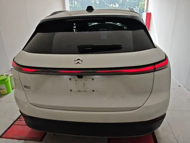 Nio ES7 — Фото автомобиля 5