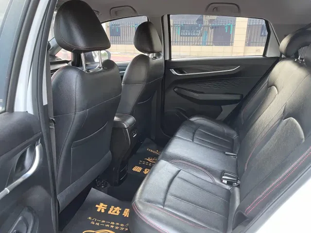Geely Vision X3 — Фото автомобиля 5