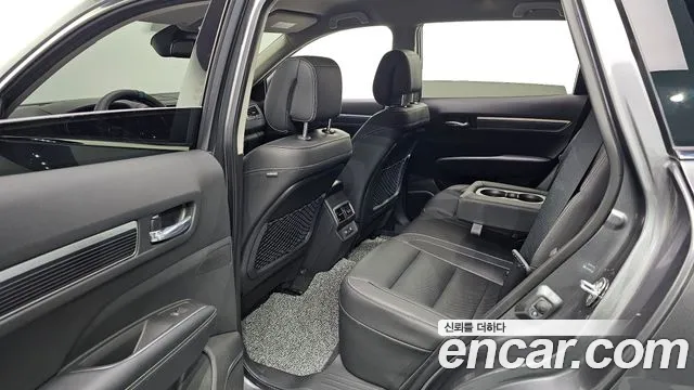 Renault-KoreaSamsung QM6 Новый QM6 2.0 GDe RE Signature 2WD — Фото автомобиля 12