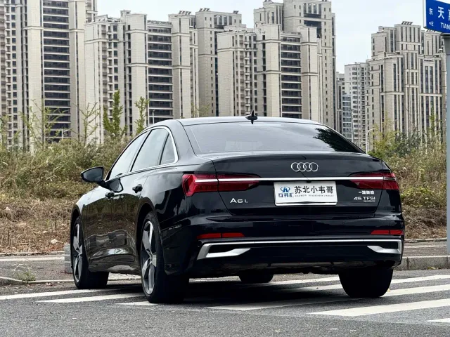 Audi A6L — Фото автомобиля 6