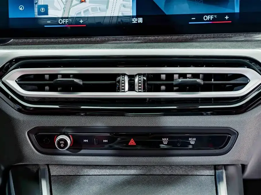 BMW BMW 4 Series 2023 430i M Sport Shadowline Package — Фото автомобиля 14