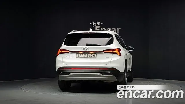 Hyundai Santafe Новый Santa Fe Дизель 2.2 4WD — Фото автомобиля 4