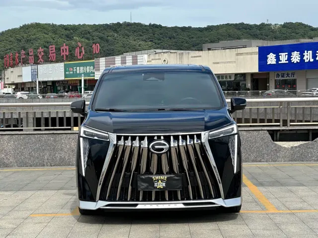 GAC Trumpchi M8 — Фото автомобиля 2