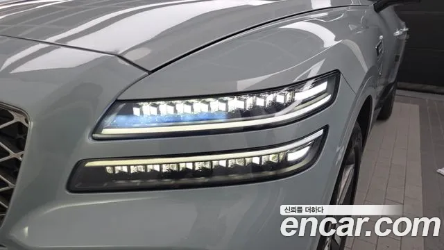 Genesis GV80 — Фото автомобиля 16