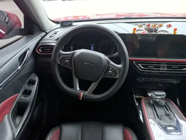 Changan Oushang X5 — Фото автомобиля 10