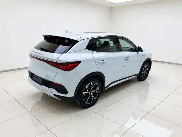 BYD Yuan PLUS — Фото автомобиля 6
