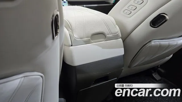 Hyundai Santa Fe MX5 — Фото автомобиля 30
