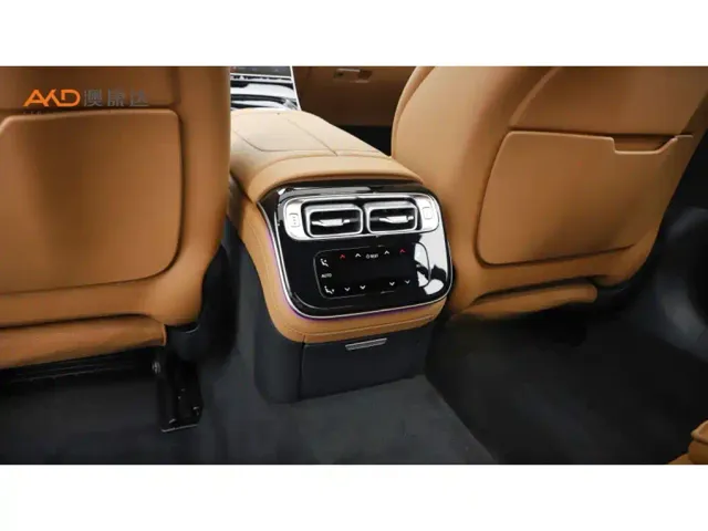 Mercedes-Benz S-Class — Фото автомобиля 9